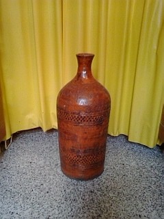 Padlóváza cserép. Magasság: 52 Cm. Átmérő: 23 Cm. Súly: 6 Kg.